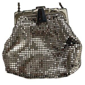 Whiting & Davis Silver Metal Mesh Purse U.S.A. Clutch Short Metal Strap